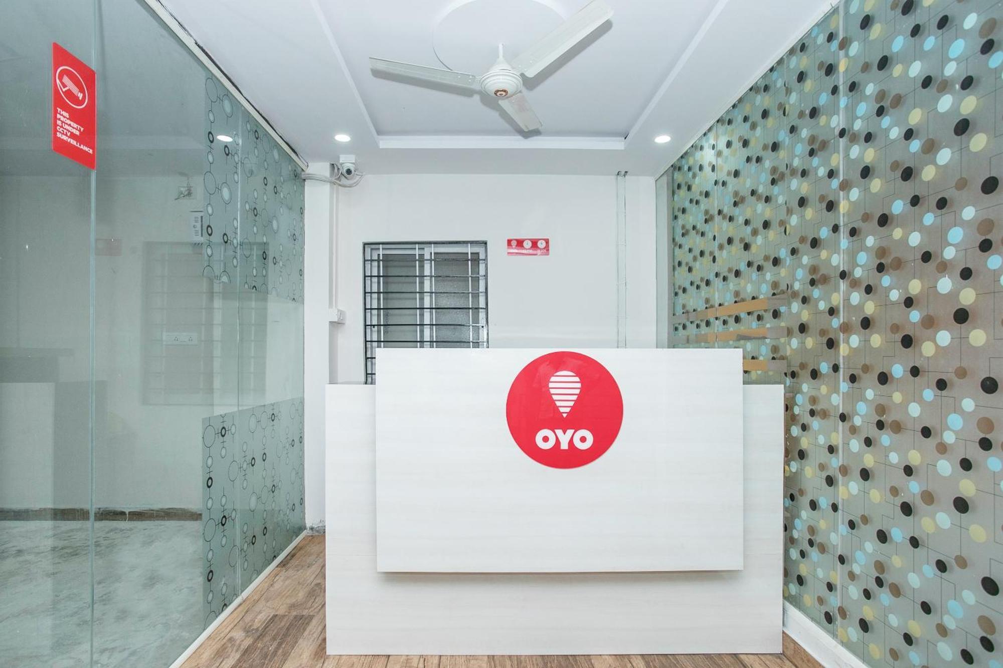 Oyo 13120 Ambrosia Hotel Bangalore Luaran gambar